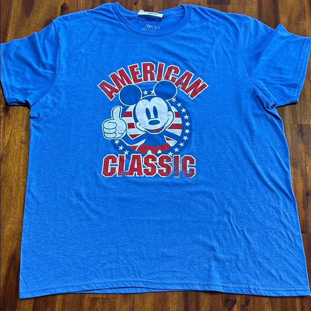 Disney “American Classic” Patriotic Mickey Mouse Men’s XL T-shirt